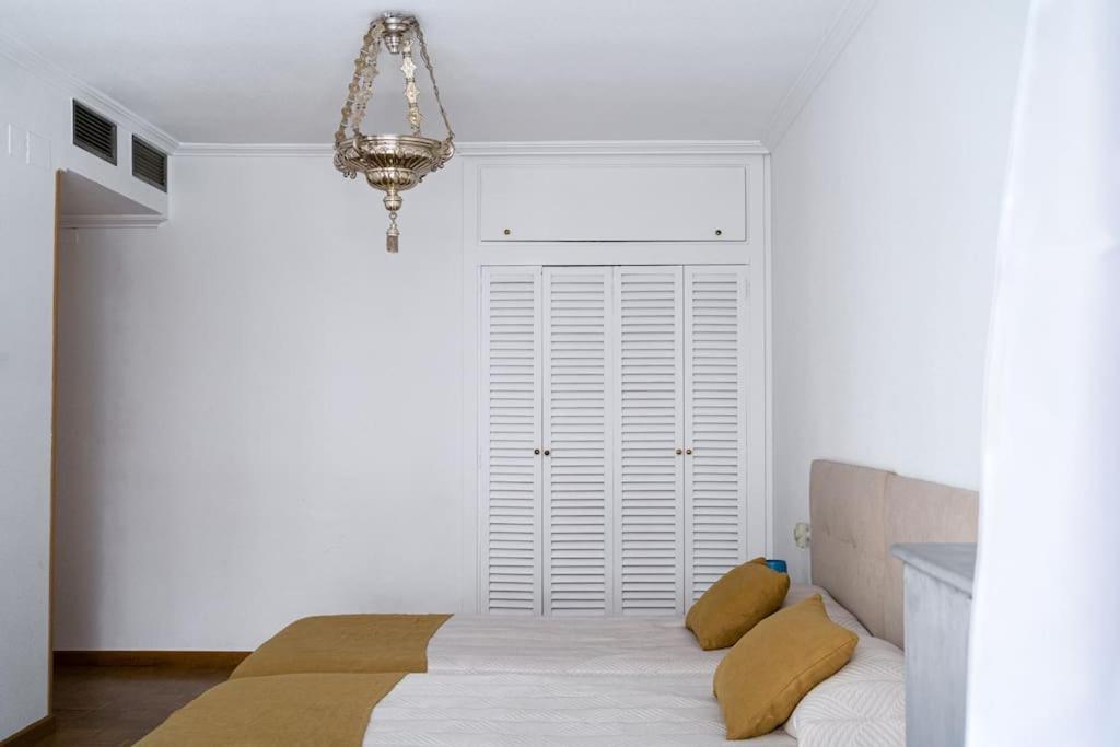 Amplio Apartamento Citycenter Cordoba Luaran gambar